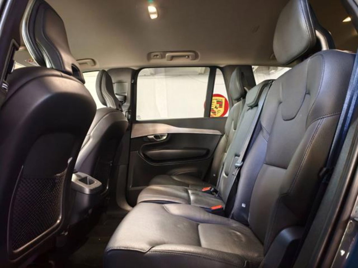 Volvo XC90 B5 (d) AWD Geartronic 7 posti Momentum Pro (8)