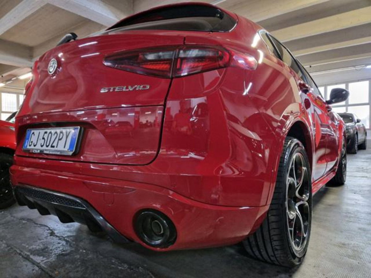 Alfa Romeo Stelvio Stelvio 2.2 Turbodiesel 210 CV AT8 Q4 Veloce Tì (3)