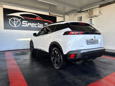Peugeot 2008 BlueHDi 100 S&S GT Line (9)