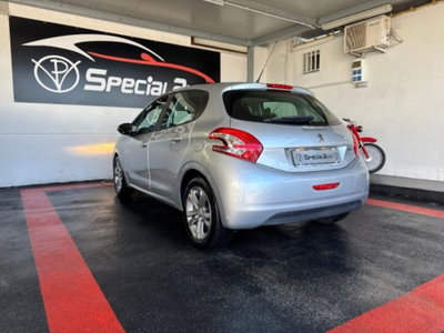 Peugeot 208 HDi 68 CV 5 porte Allure (9)