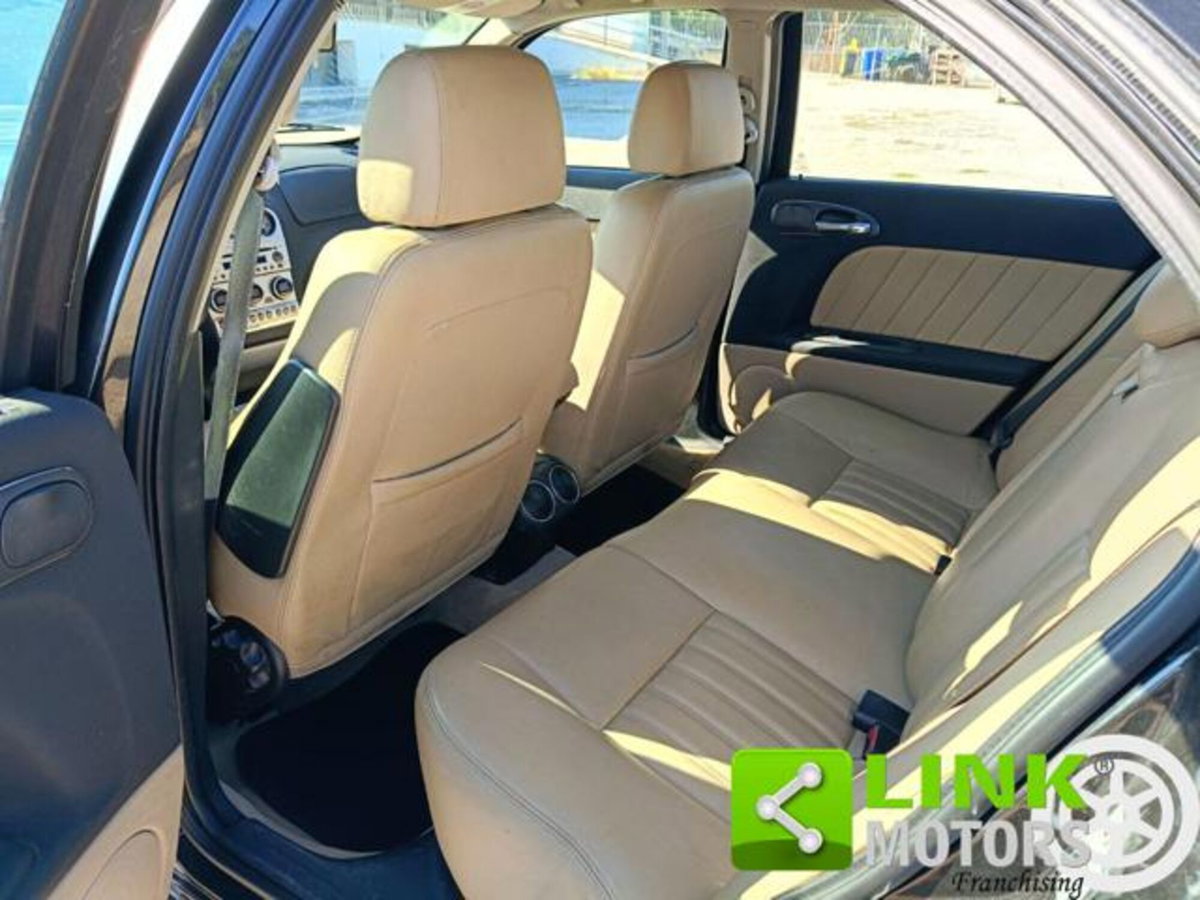 Alfa Romeo 156 1.9 JTD Exclusive (18)
