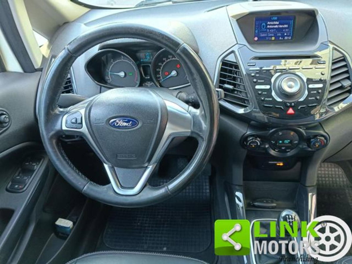 Ford EcoSport 1.5 TDCi 95 CV Titanium (9)
