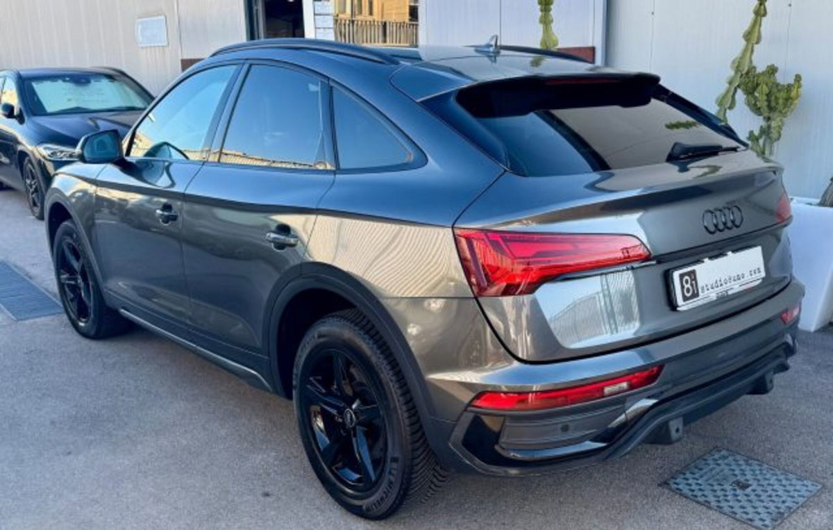 Audi Q5 Sportback 40 2.0 tdi mhev 12V S line Plus quattro s-tronic (2)