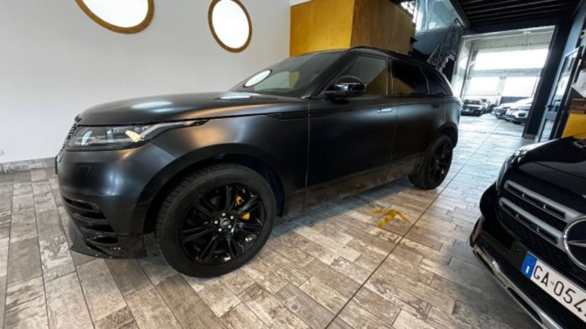 Land Rover Range Rover Velar 2.0D I4 240 CV R-Dynamic S (2)