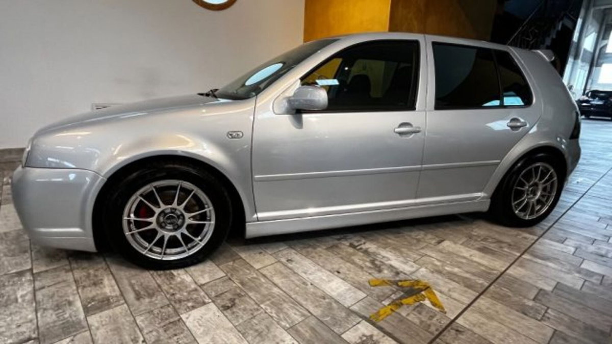 Volkswagen Golf 1.8 turbo 20V cat 5p. GTI (3)