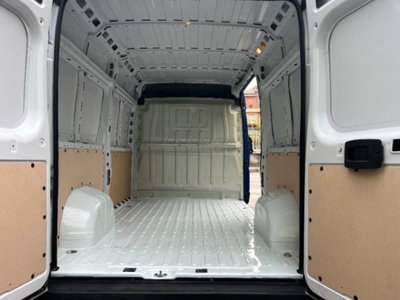 Citroen Jumper Furgone 30 BlueHDi 120 S&S PC-TN Furgone Business (8)