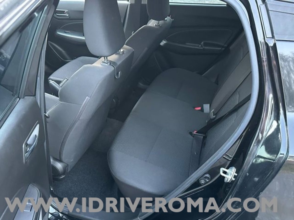 Suzuki Swift 1.2 Hybrid CVT Easy Top (12)