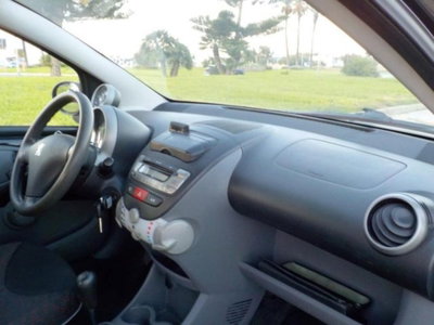 Peugeot 107 68CV 5p. Sweet Years (13)