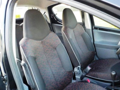 Peugeot 107 68CV 5p. Sweet Years (16)