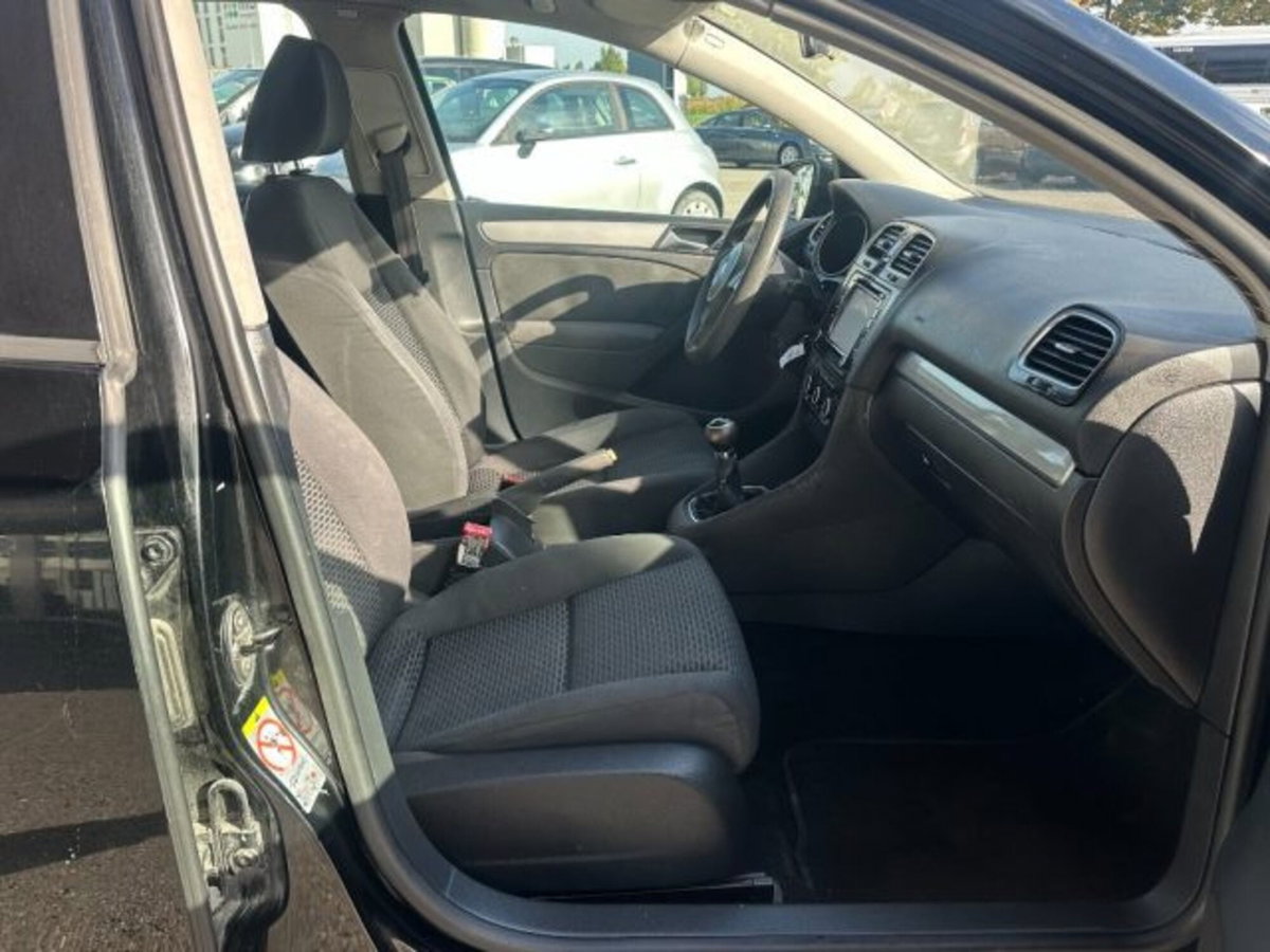 Volkswagen Golf 1.4 5p. United (14)