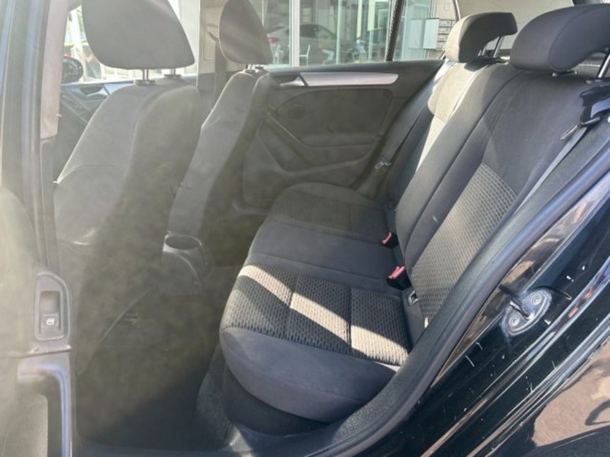 Volkswagen Golf 1.4 5p. United (15)