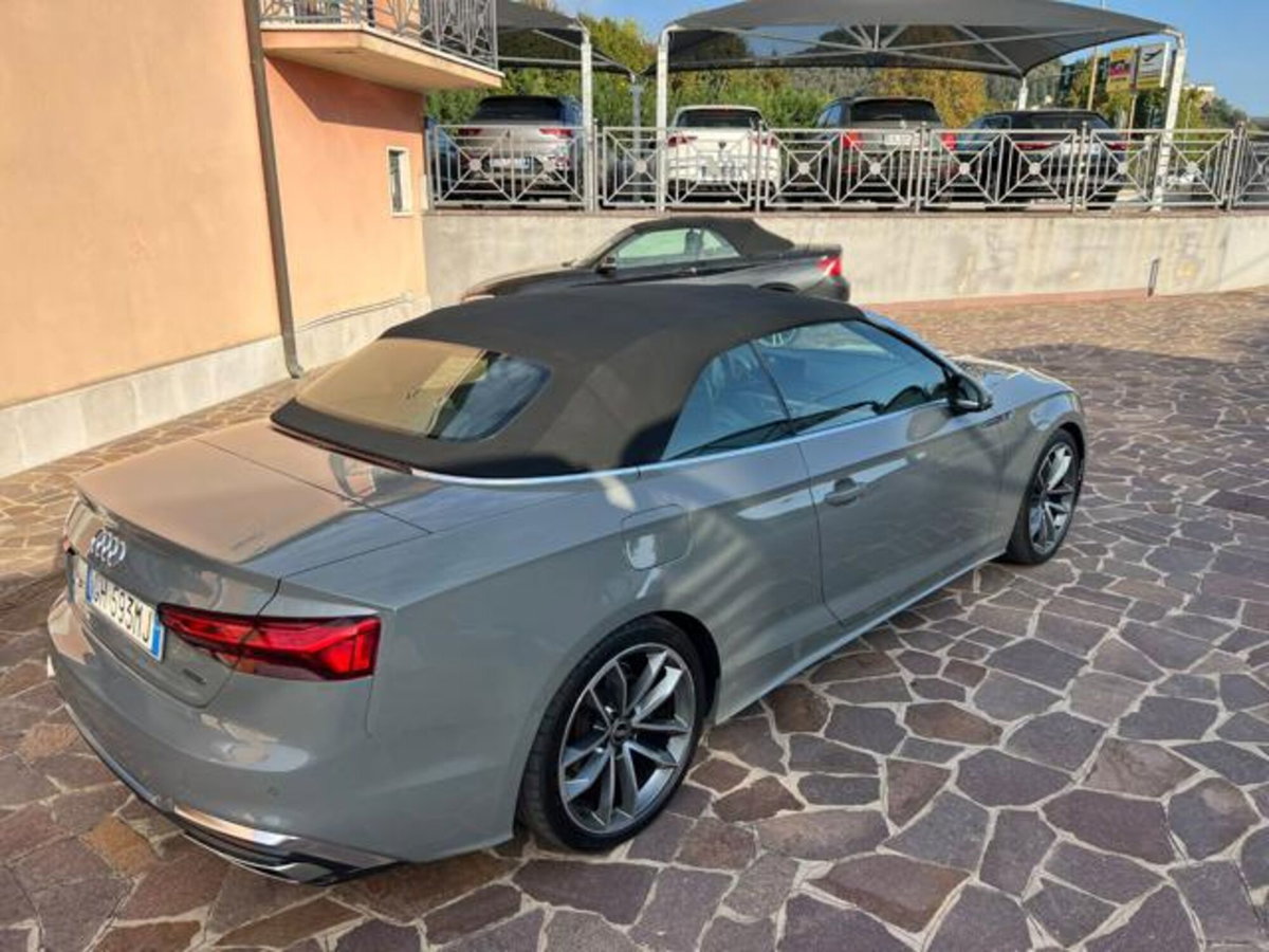 Audi A5 Cabrio 40 TFSI quattro S tronic (14)