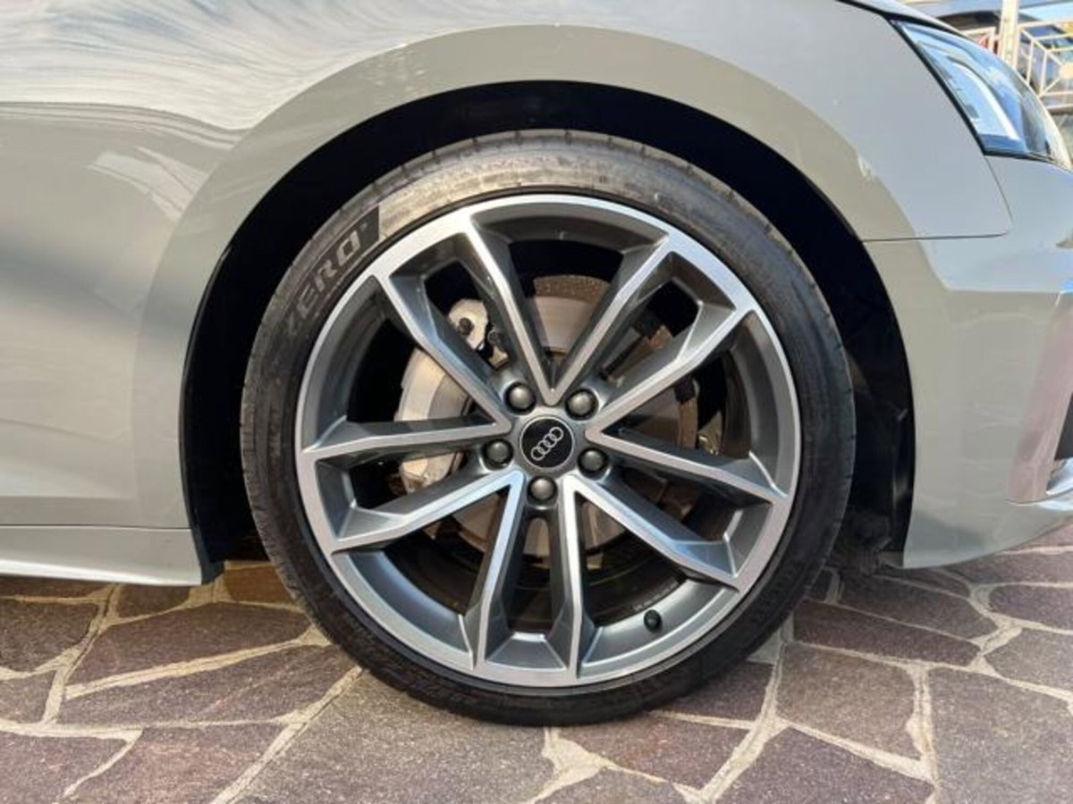 Audi A5 Cabrio 40 TFSI quattro S tronic (15)