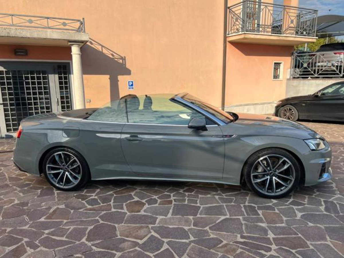 Audi A5 Cabrio 40 TFSI quattro S tronic (2)