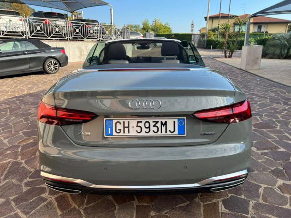 Audi A5 Cabrio 40 TFSI quattro S tronic (4)