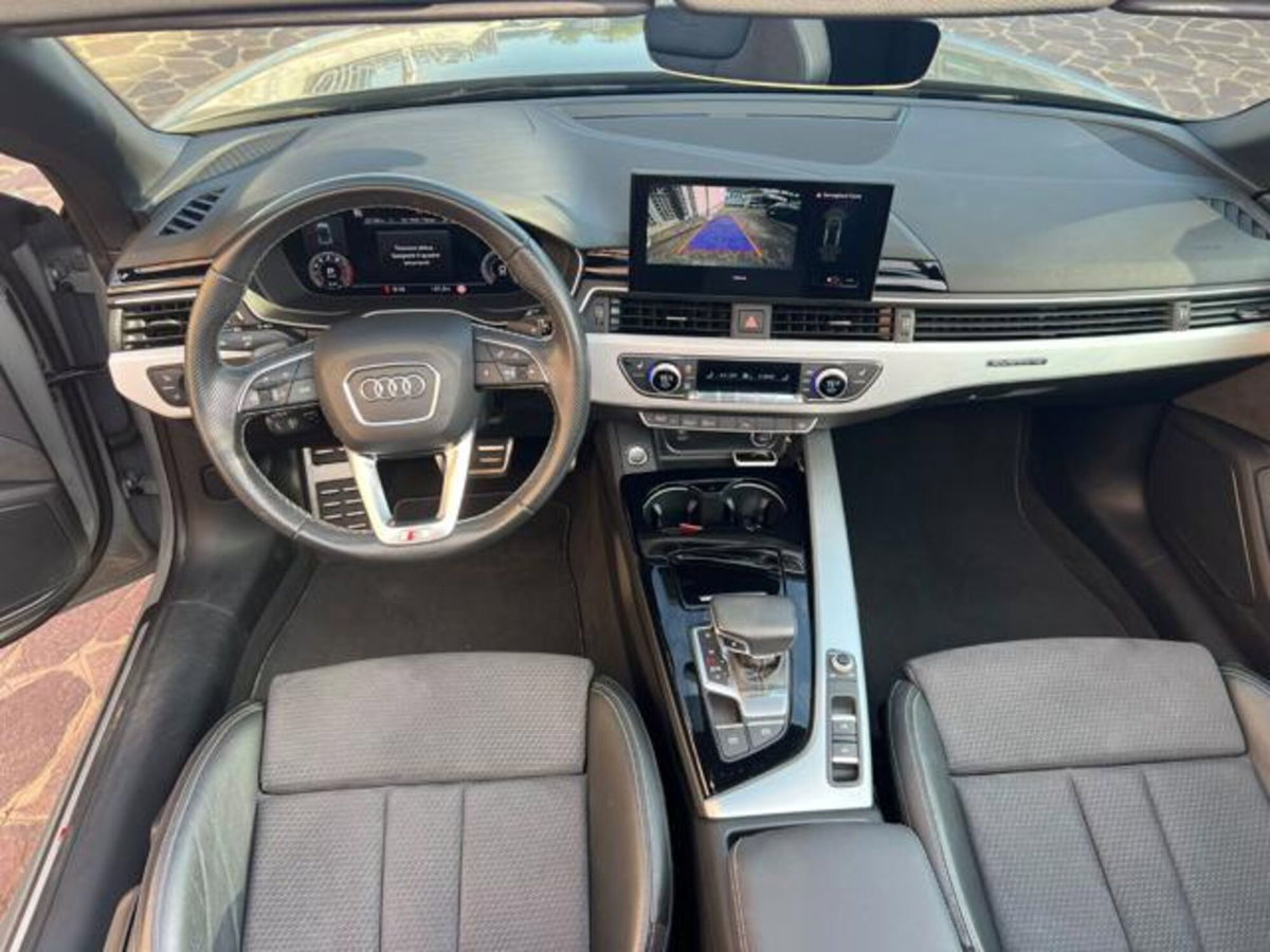 Audi A5 Cabrio 40 TFSI quattro S tronic (9)