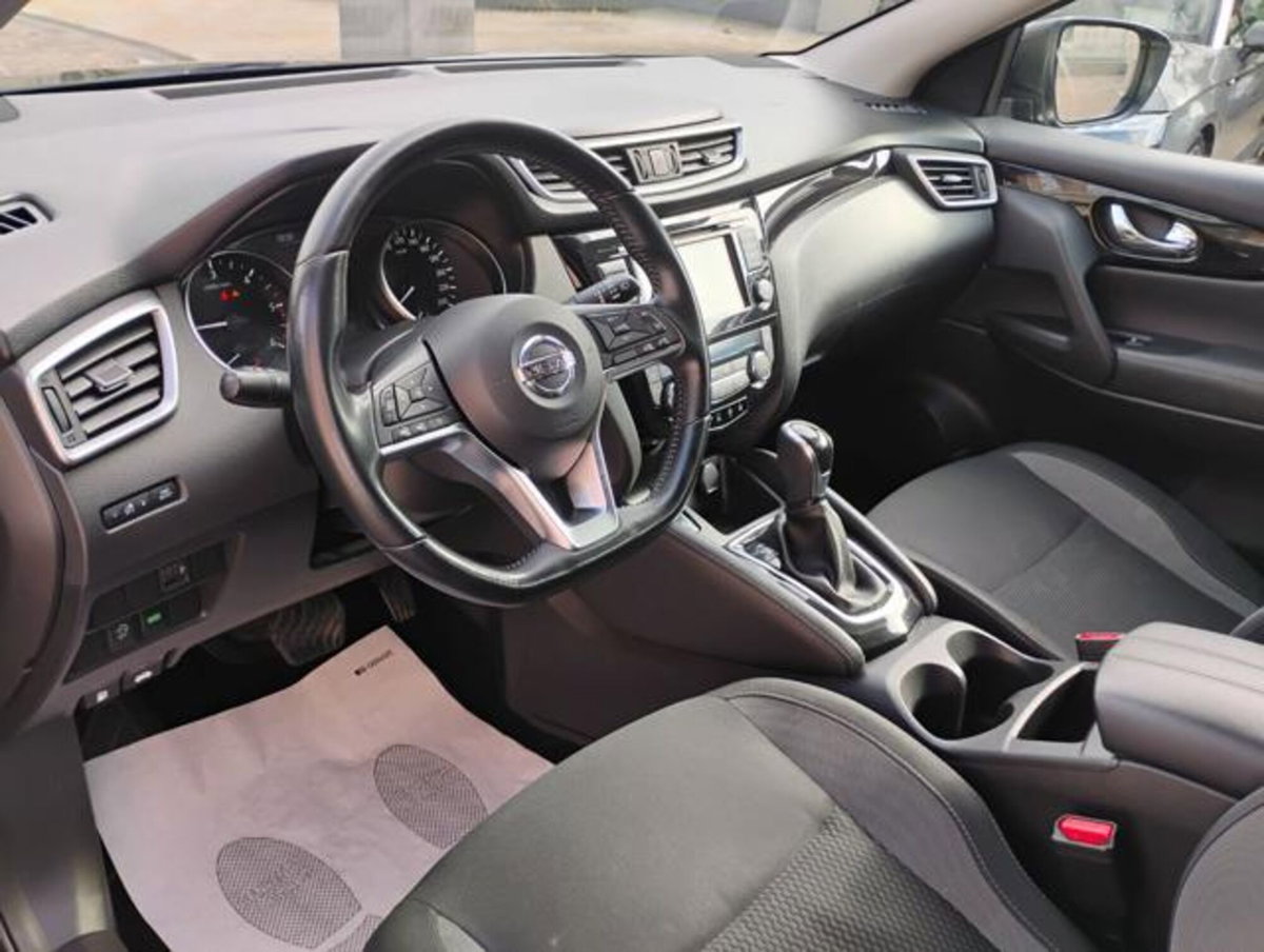 Nissan Qashqai 1.5 dCi 115 CV DCT Business (10)