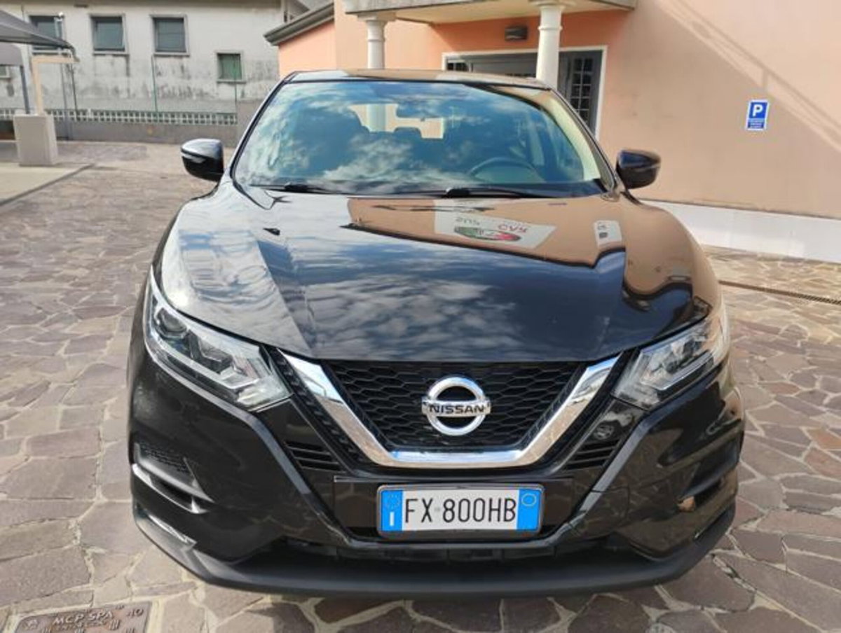 Nissan Qashqai 1.5 dCi 115 CV DCT Business (8)