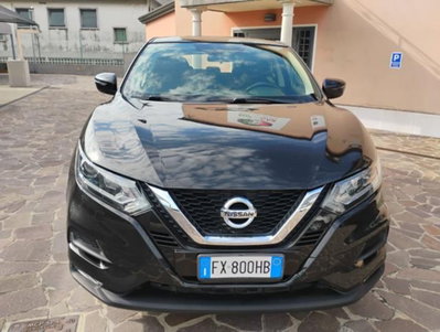 Nissan Qashqai 1.5 dCi 115 CV DCT Business (8)