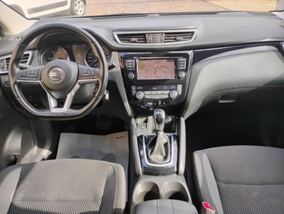 Nissan Qashqai 1.5 dCi 115 CV DCT Business (9)