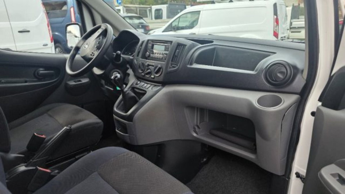 Nissan NV200 1.5 dCi 110CV Combi Efficient (10)