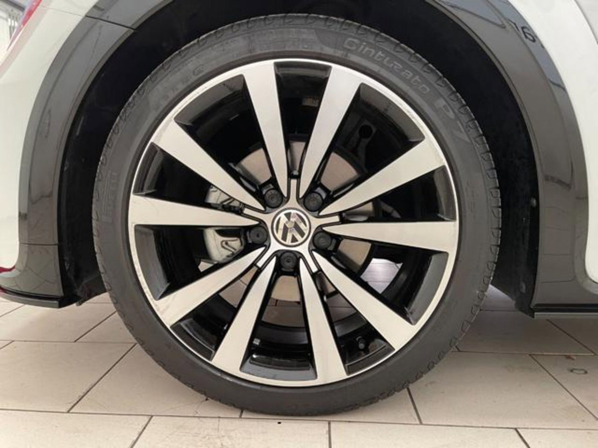 Volkswagen Maggiolino Cabrio 1.4 TSI Sport BlueMotion Technology (15)