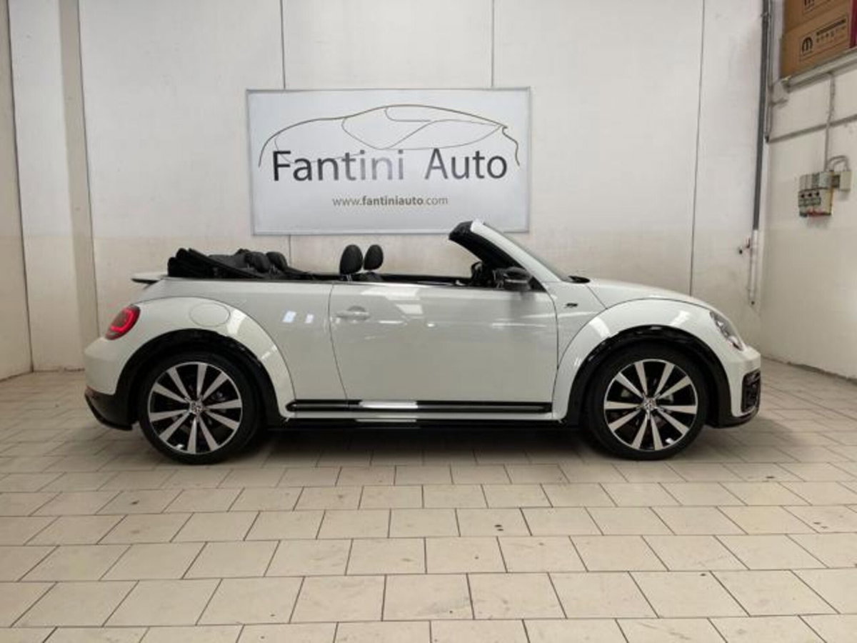 Volkswagen Maggiolino Cabrio 1.4 TSI Sport BlueMotion Technology (9)