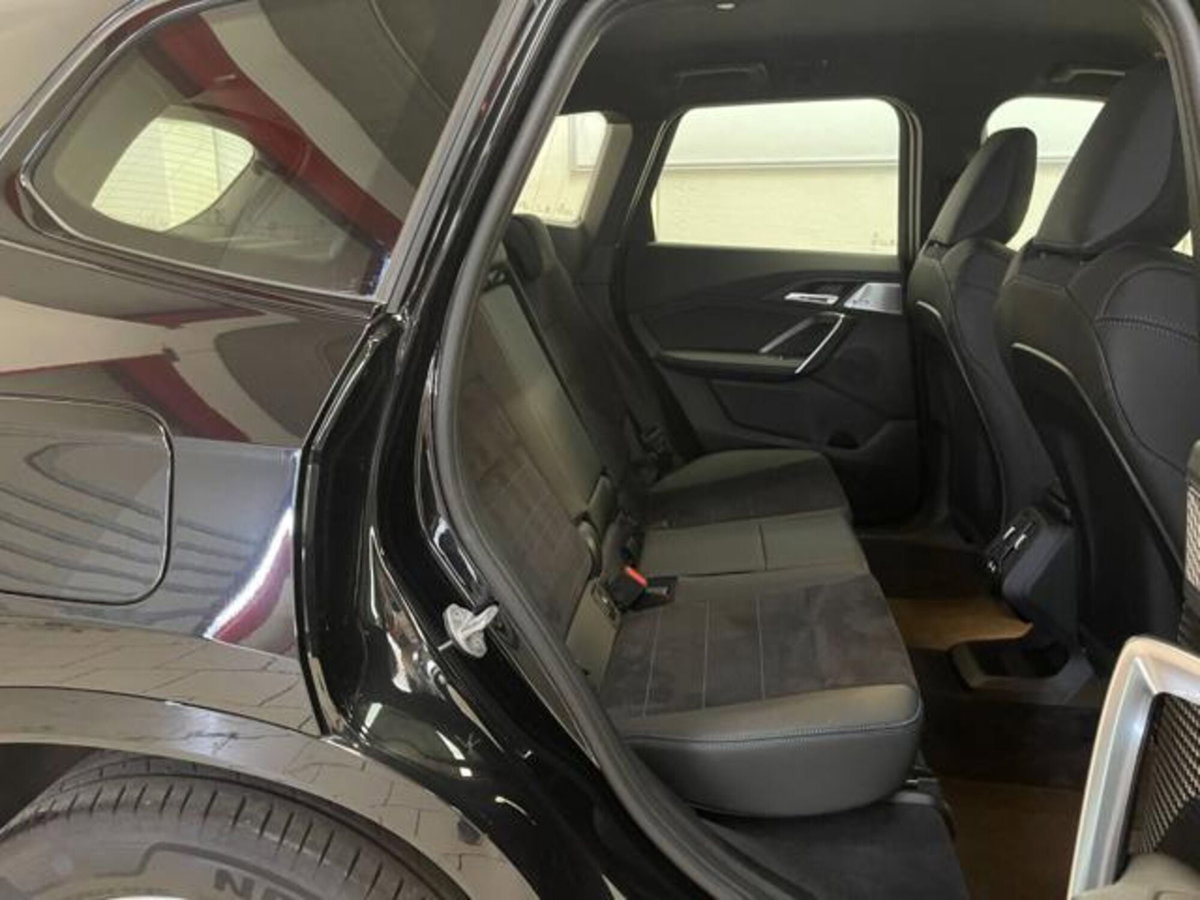 BMW X1 sdrive20d mhev 48V auto (18)
