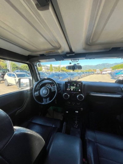 Jeep Wrangler 2.8 CRD DPF Sahara Auto (11)