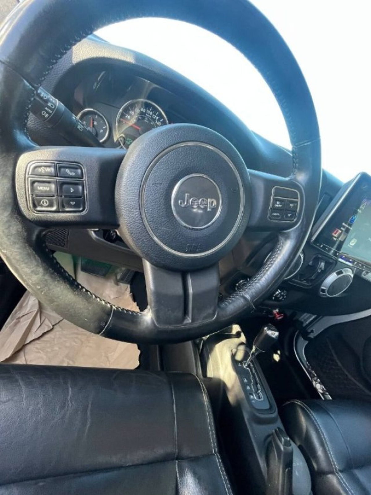 Jeep Wrangler 2.8 CRD DPF Sahara Auto (16)