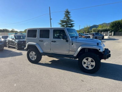 Jeep Wrangler 2.8 CRD DPF Sahara Auto (2)