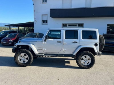 Jeep Wrangler 2.8 CRD DPF Sahara Auto (6)