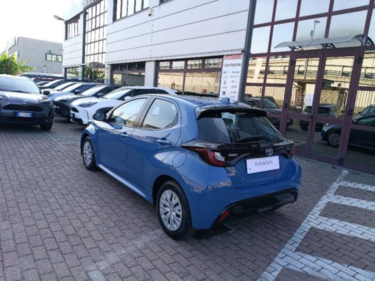 Toyota Yaris Cross 1.5 Hybrid 5p. E-CVT Active (7)