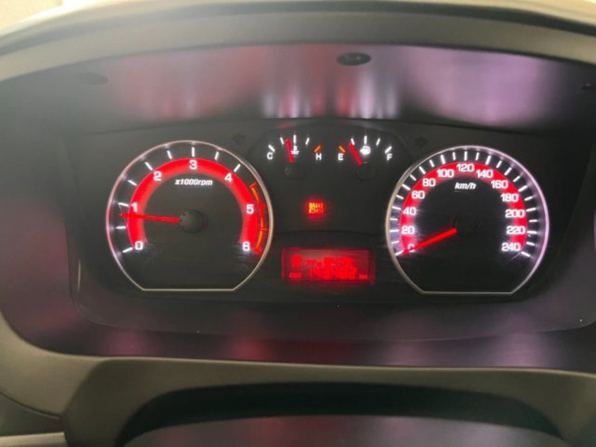 Ssangyong Actyon Sports 2.2 Plus 4WD Smart Audio (10)
