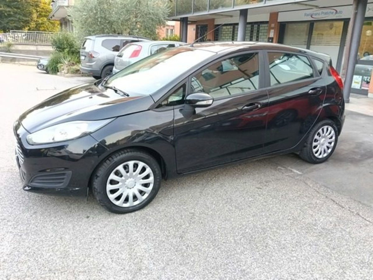 Ford Fiesta 1.2 60CV 5p. Tit. (3)