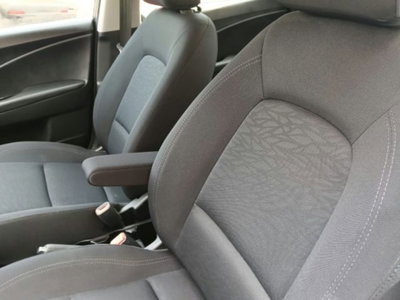 Hyundai ix20 1.4 CRDI 90 CV XPossible (18)