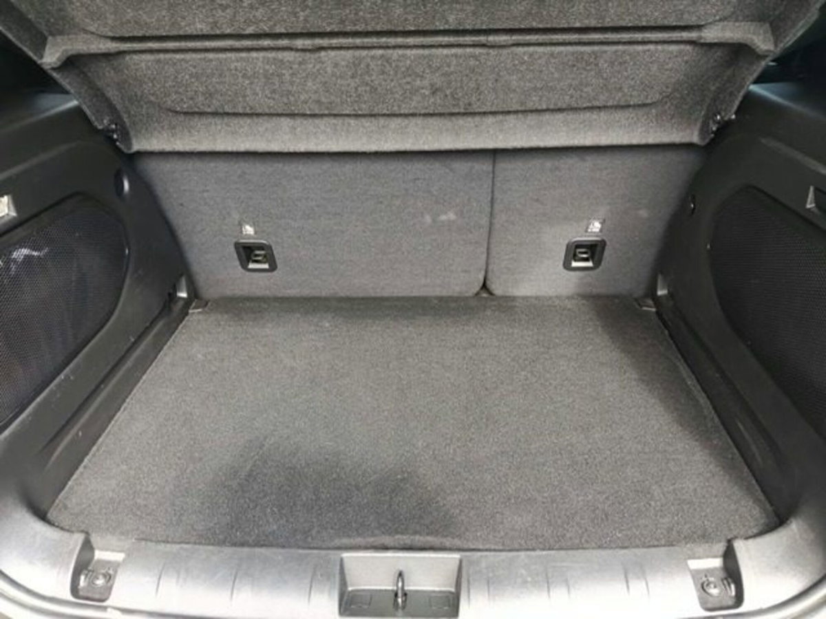 Jeep Renegade 1.6 Mjt 130 CV Limited (19)