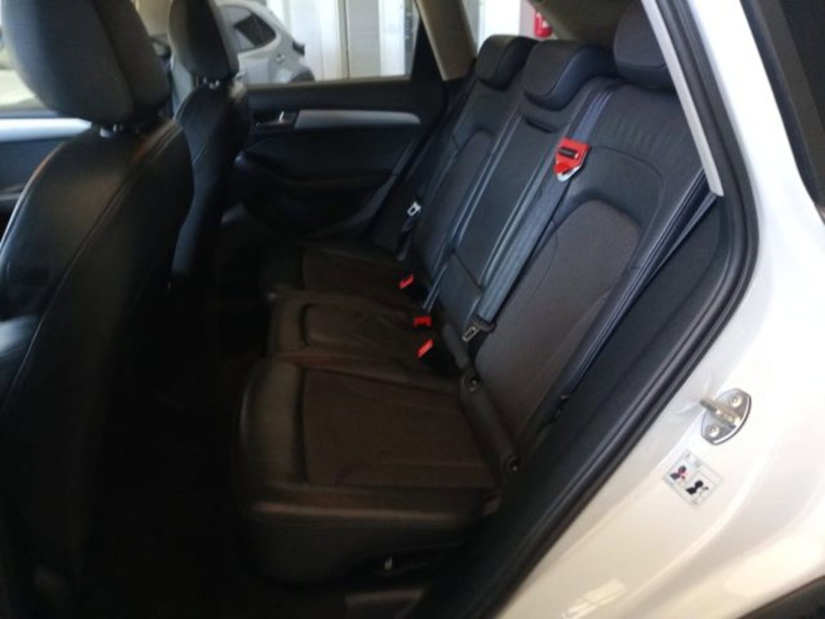 Audi Q5 2.0 TDI 190 CV clean diesel quattro S tronic (6)