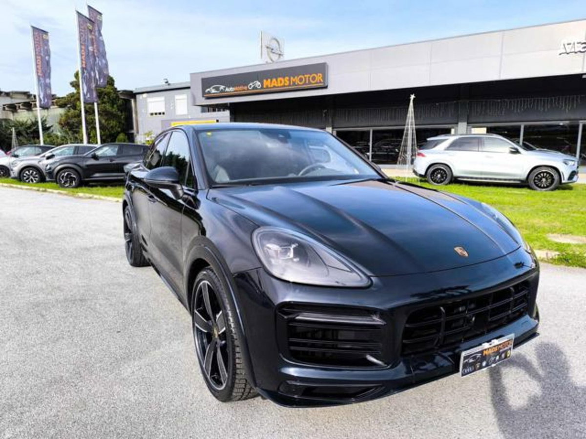 Porsche Cayenne Coupé 3.0 V6