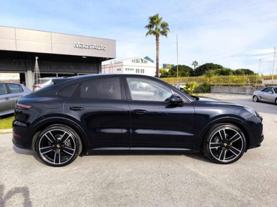 Porsche Cayenne Coupé 3.0 V6 (4)