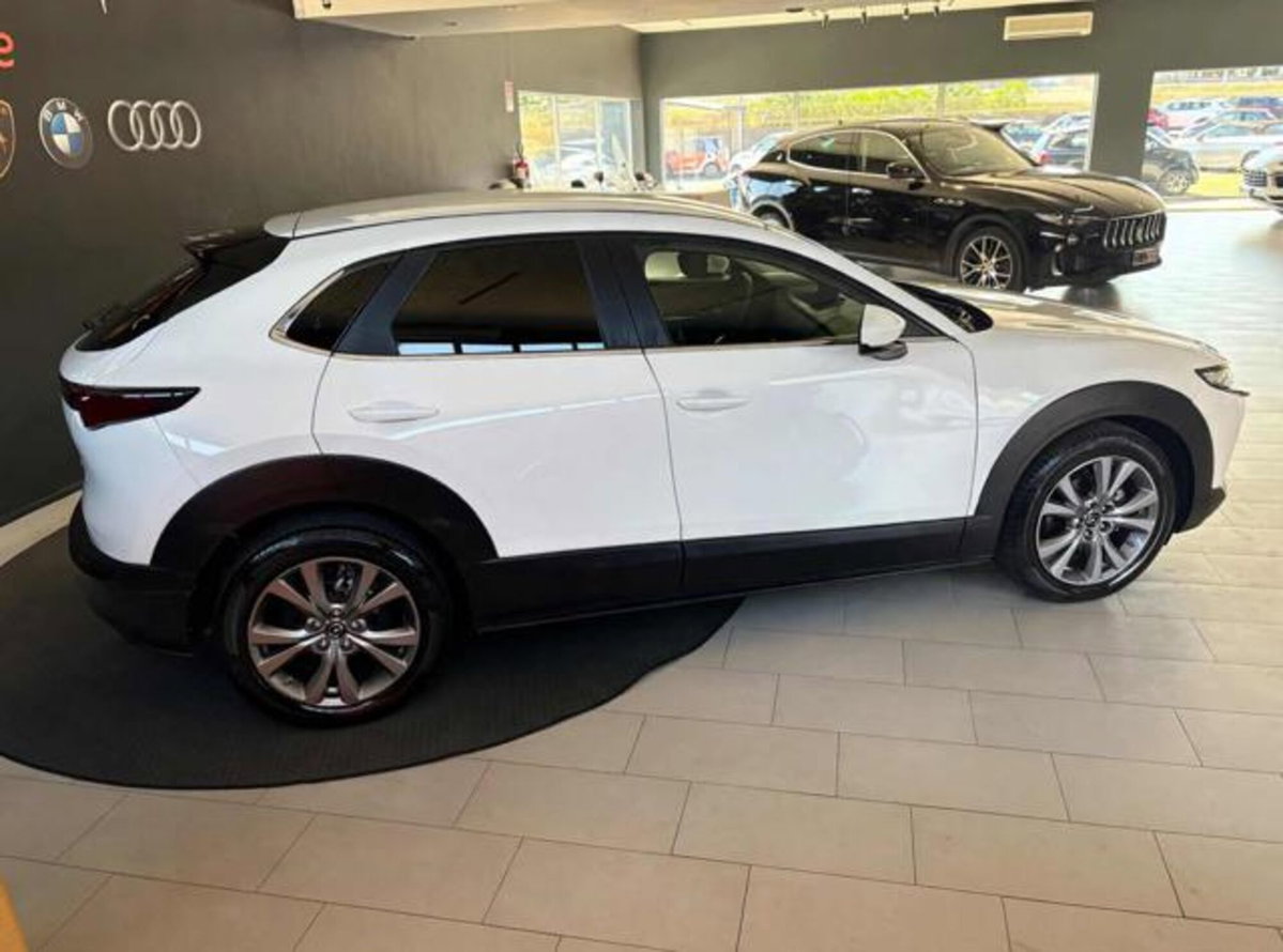 Mazda CX-30 Skyactiv-D 2WD Exclusive (10)