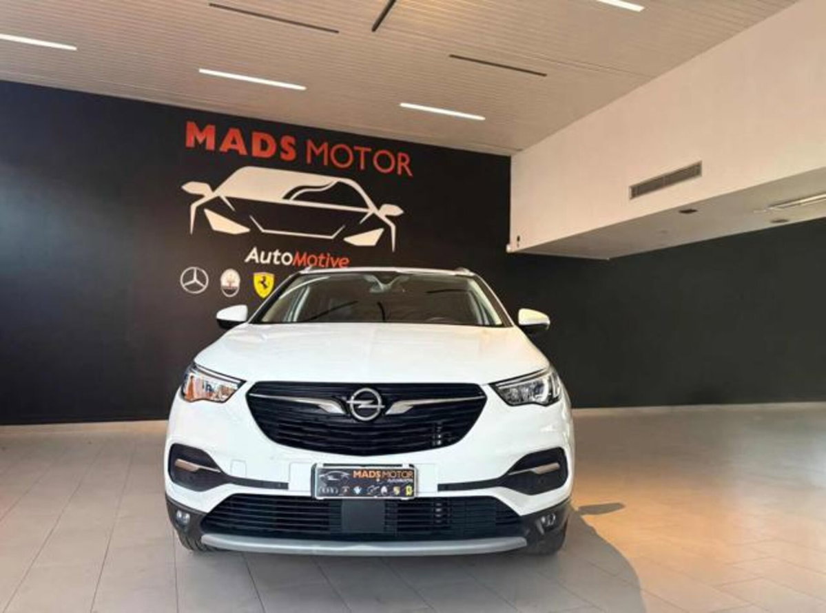 Opel Grandland X 1.5 diesel Ecotec Start&Stop Innovation (2)