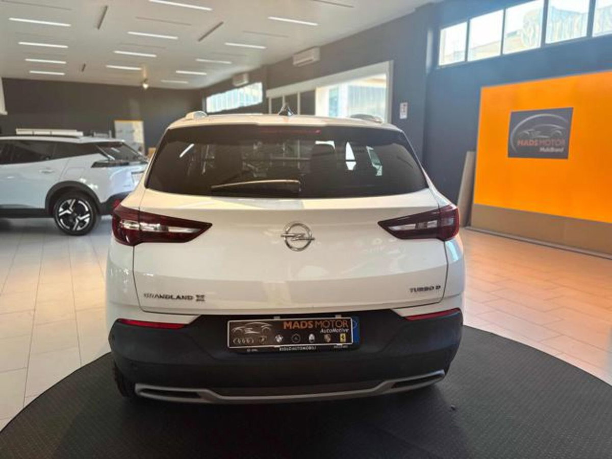 Opel Grandland X 1.5 diesel Ecotec Start&Stop Innovation (4)