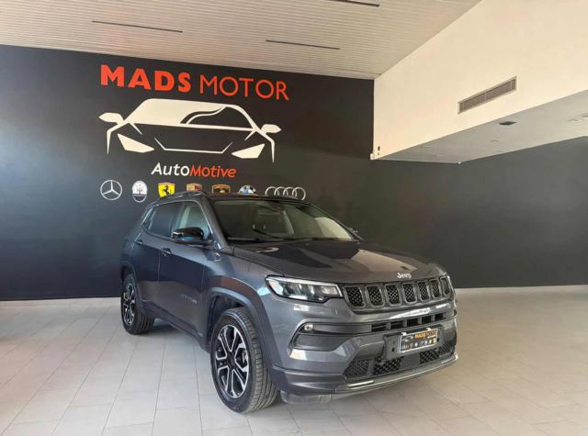 Jeep Compass 1.3 T4 190CV PHEV AT6 4xe Business Plus