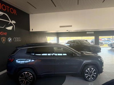 Jeep Compass 1.3 T4 190CV PHEV AT6 4xe Business Plus (4)
