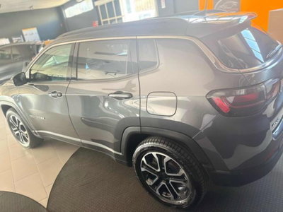 Jeep Compass 1.3 T4 190CV PHEV AT6 4xe Business Plus (6)