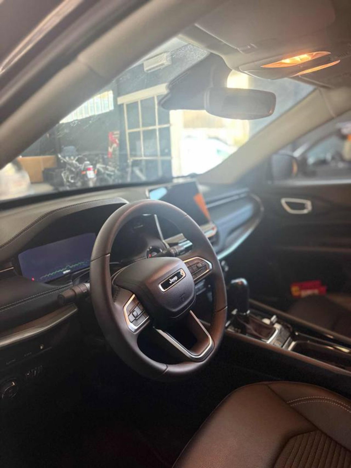 Jeep Compass 1.3 T4 190CV PHEV AT6 4xe Business Plus (8)