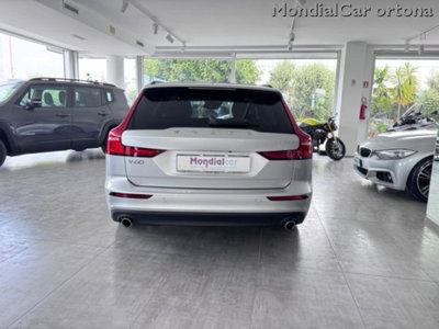 Volvo V60 B4 (d) automatico Essential (5)