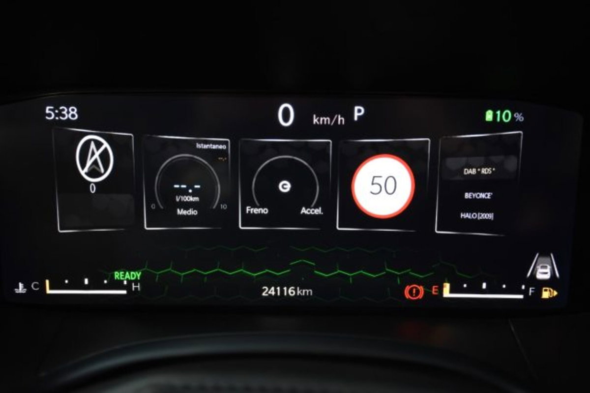 Jeep Renegade 1.3 t4 phev Altitude 4xe at6 (10)