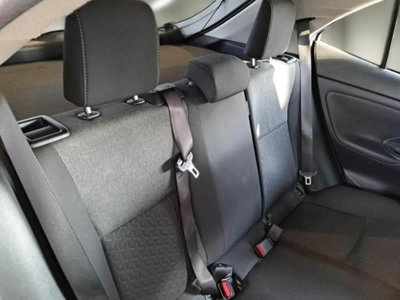 Toyota Yaris Cross 1.5h GR Sport Black Sky fwd 116cv e-cvt (11)